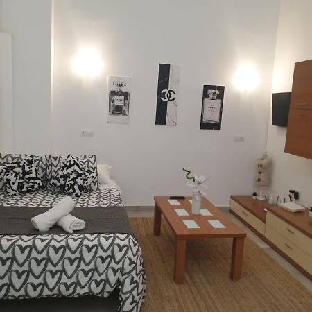 The Lovely Loft 1 Малага Екстериор снимка